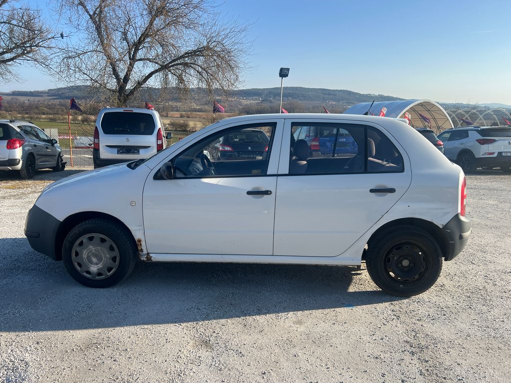 skoda-fabia-1-2-htp-junior - 3