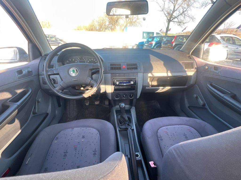 skoda-fabia-1-2-htp-junior - 8