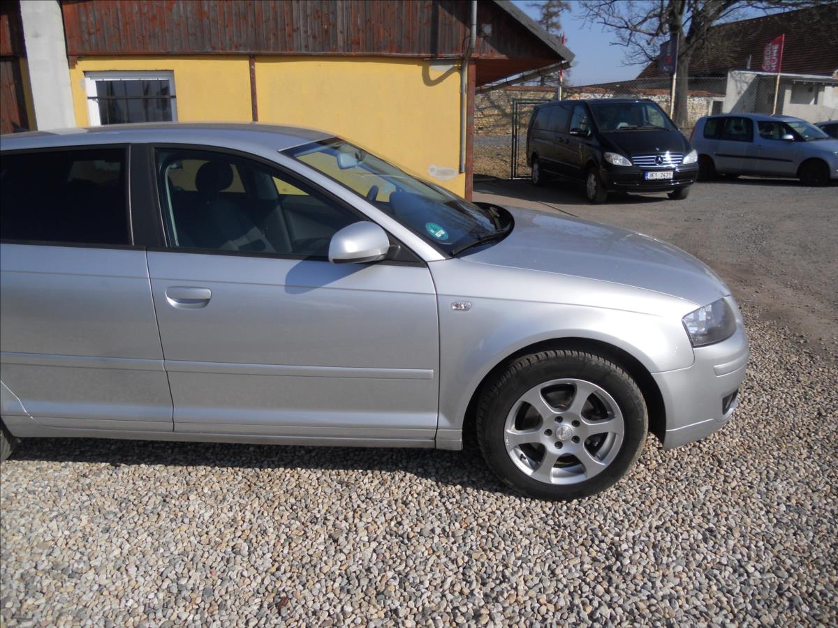 audi-a3-1-6-i-75kw-sportback - 3