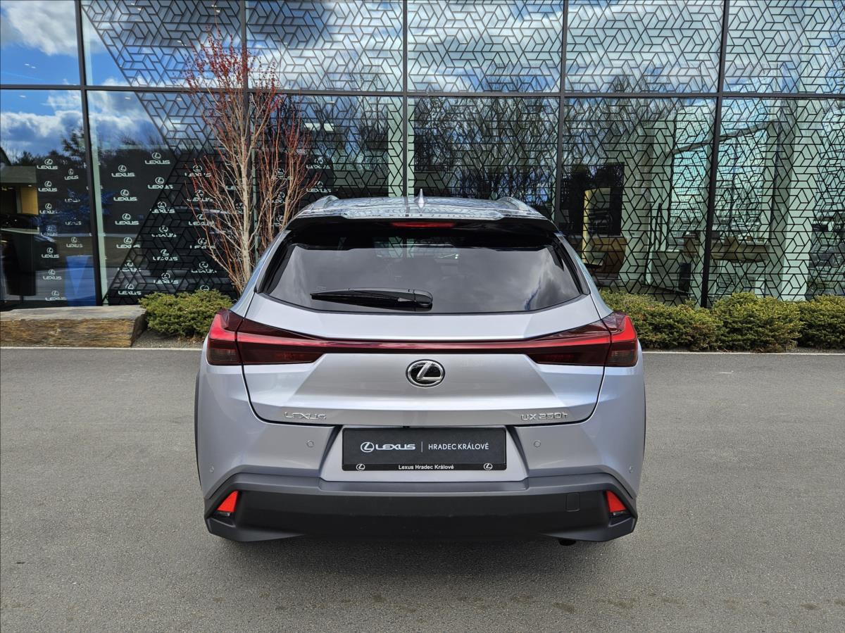 lexus-ux-250h-2-0-ux-250h-business-tech-2-0-hev - 9