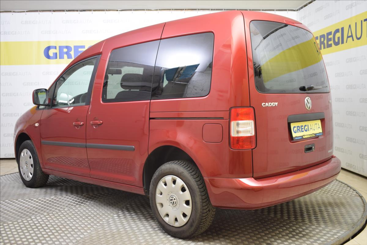 volkswagen-caddy-1-4-i-life-po-servisu-family - 4