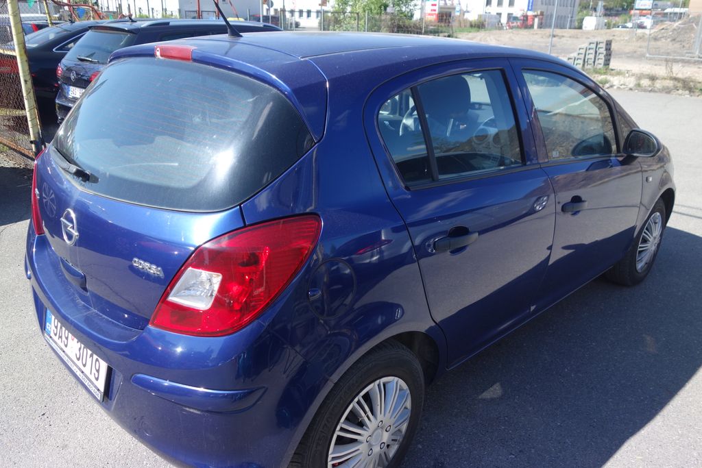 opel-corsa-1-2-16v-cr-2-maj - 4
