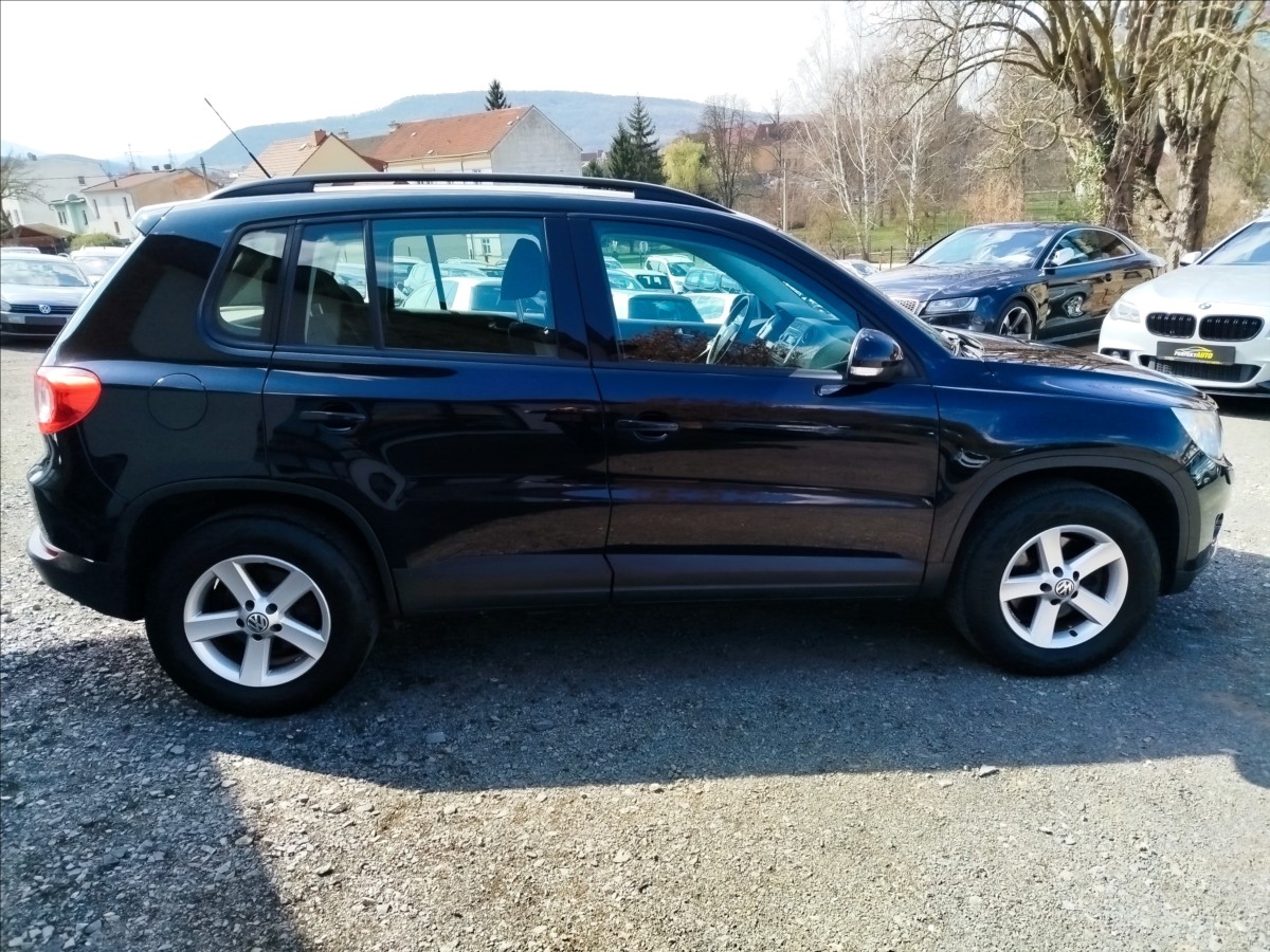 volkswagen-tiguan-2-0-tdi-103kw-4x4 - 4