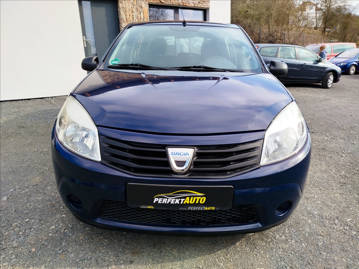 dacia-sandero-1-2-i-55kw-1-majitel-arctica - 7
