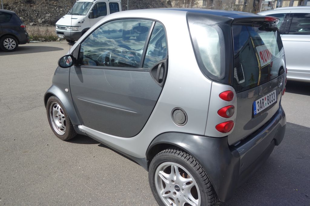 smart-fortwo-0-6-aut-go-motoru - 6