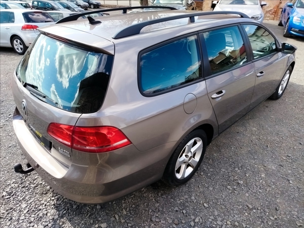 volkswagen-passat-2-0-tdi-103kw-1-majitel-tazne-zarizeni - 4