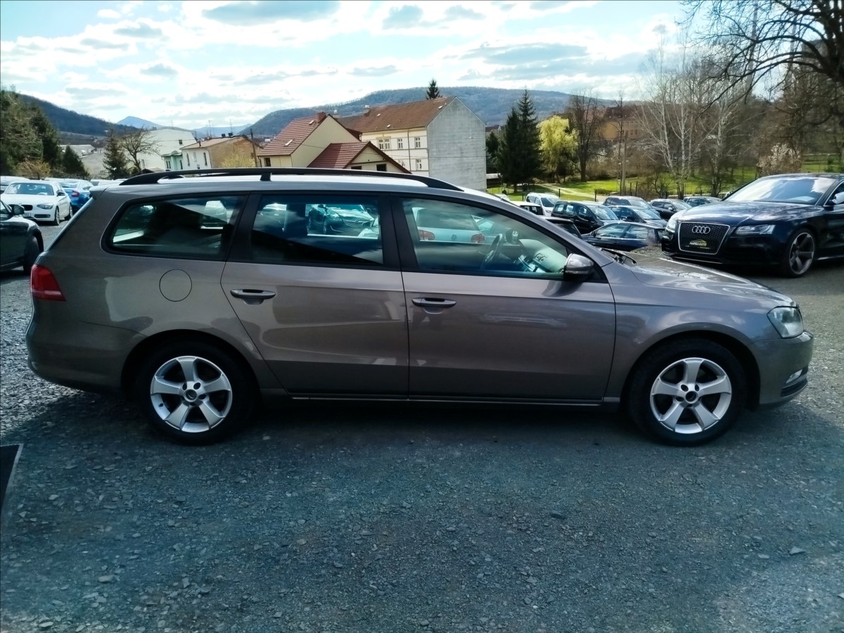 volkswagen-passat-2-0-tdi-103kw-1-majitel-tazne-zarizeni - 5
