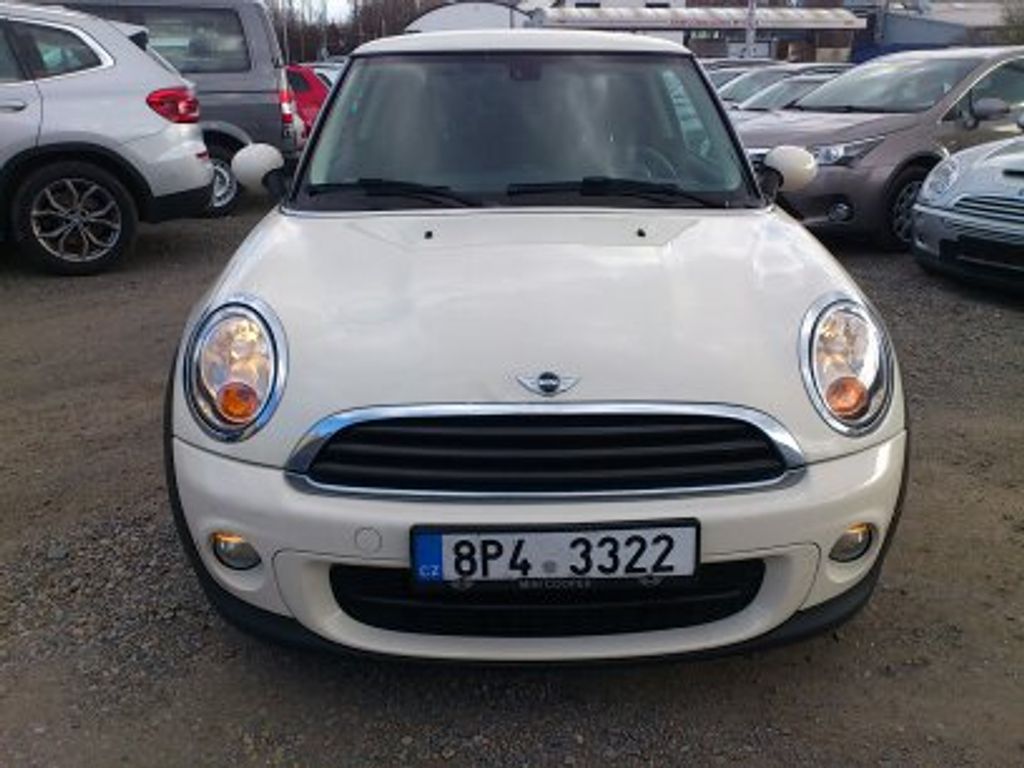 mini-one-cooper-1-6-one-d - 7