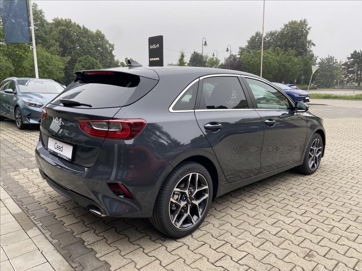 kia-ceed-1-5-t-gdi-gpf-top-bus-demo-5hb - 2