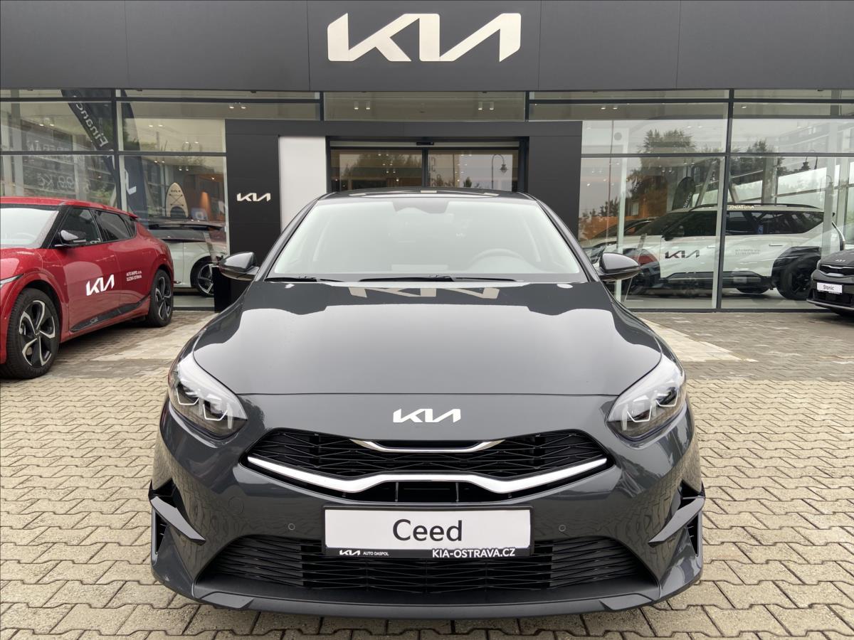kia-ceed-1-5-t-gdi-gpf-top-bus-demo-5hb - 7