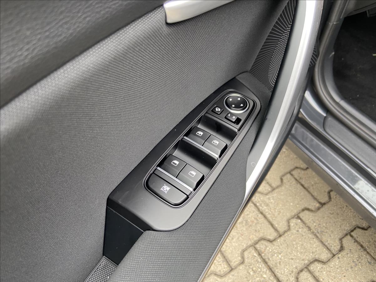 kia-ceed-1-5-t-gdi-gpf-top-bus-demo-5hb - 8