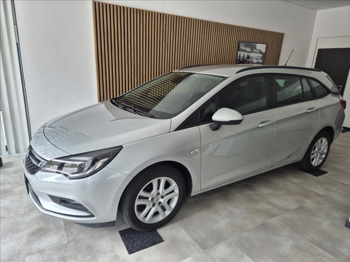 opel-astra-1-6-cdti-81kw-excite-st - 2