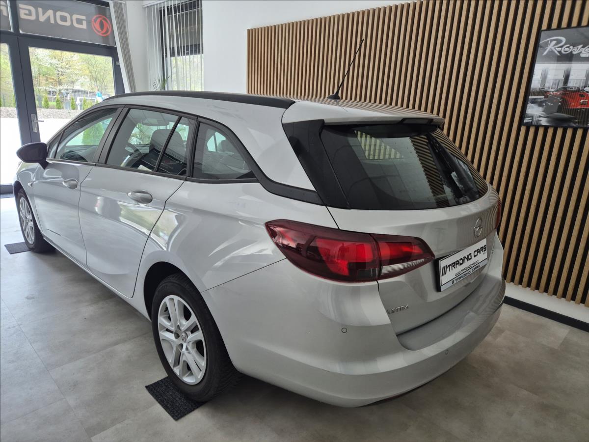 opel-astra-1-6-cdti-81kw-excite-st - 3