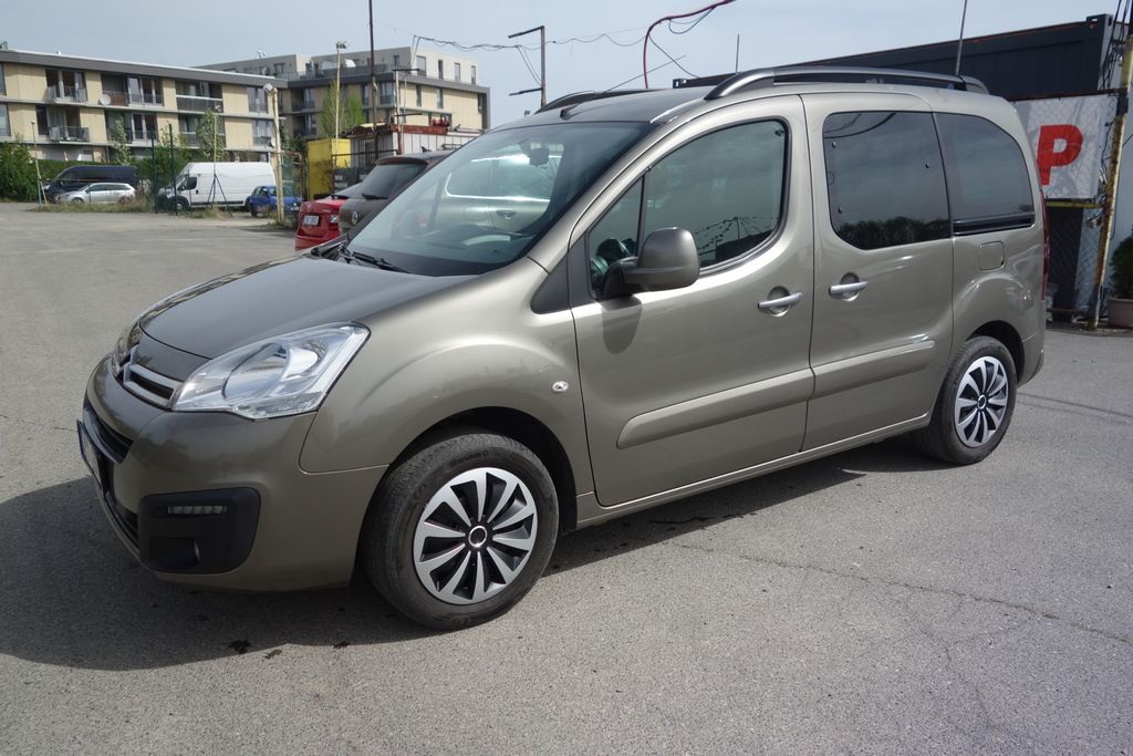 Peugeot Partner Tepee 1.6 BlueHDi 100 L2 ČR  -21%DPH