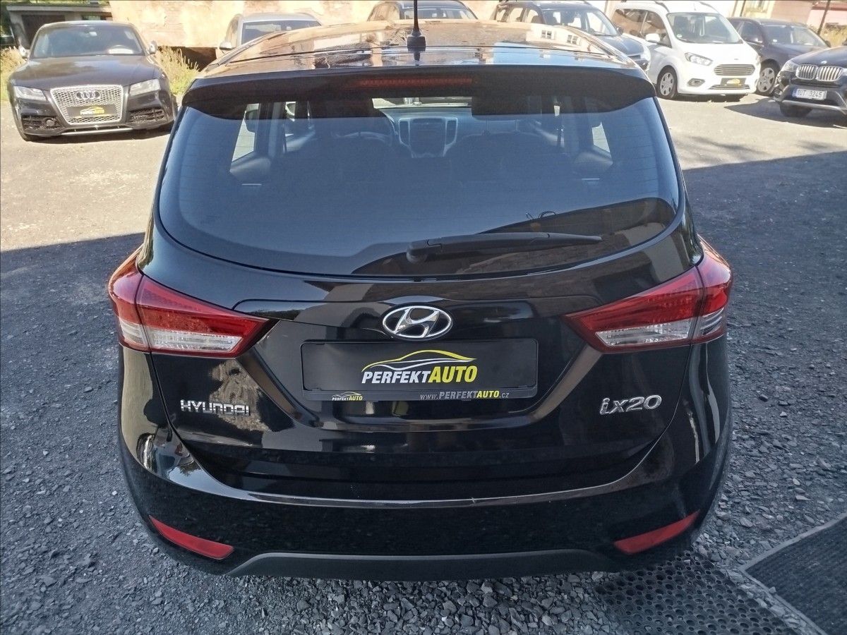 hyundai-ix20-1-4-i-66kw-trikolor - 4