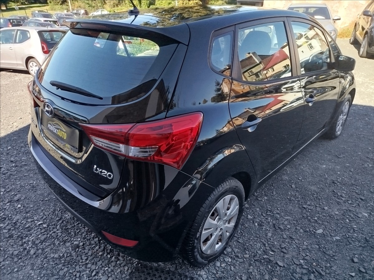 hyundai-ix20-1-4-i-66kw-trikolor - 5
