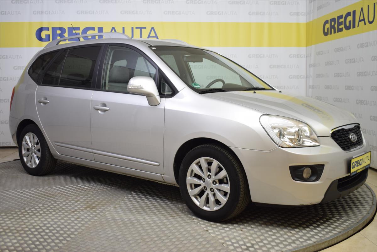 kia-carens-1-6-crdi-super-stav-po-stk - 2