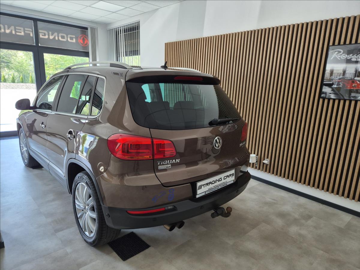 volkswagen-tiguan-2-0-tdi-4-motion-r-line - 3