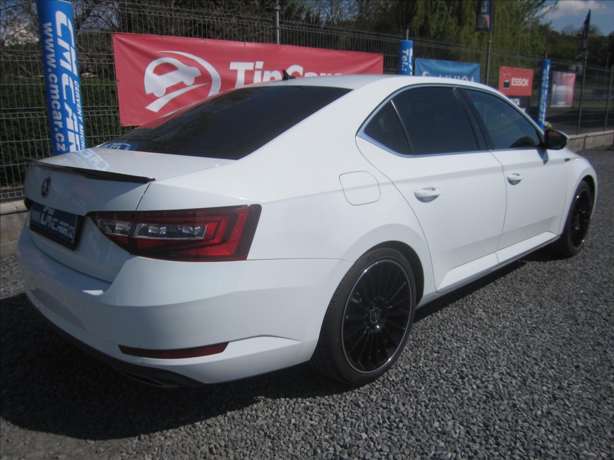 skoda-superb-2-0tdi-dsg-style-aut-klima - 3
