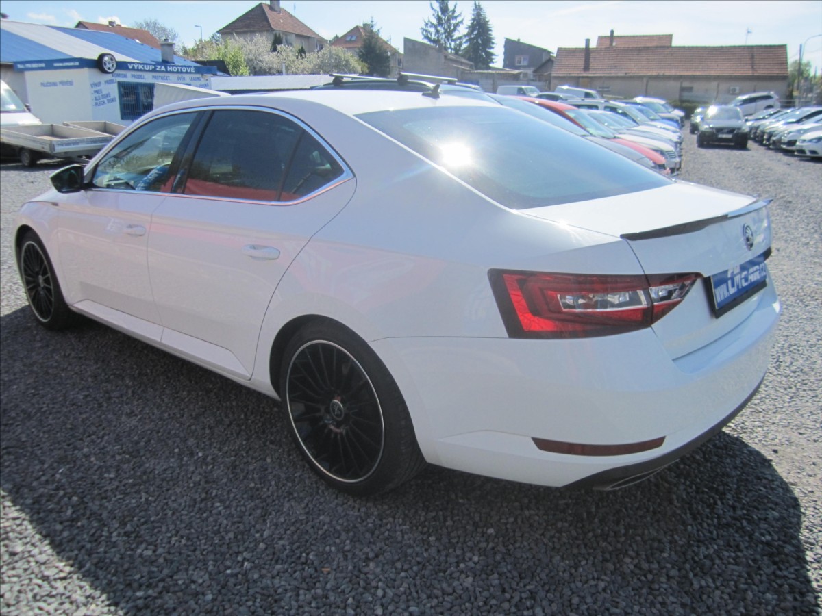 skoda-superb-2-0tdi-dsg-style-aut-klima - 5