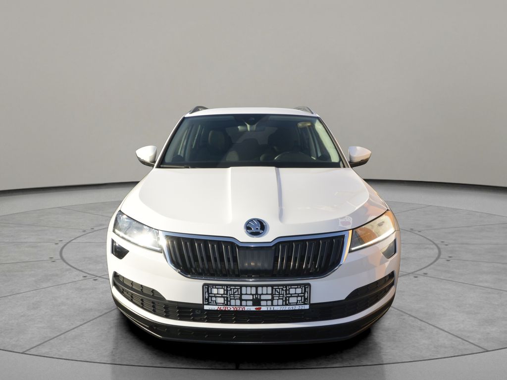 skoda-karoq-2-0tdi-4x4-style-led-tazne-n - 1