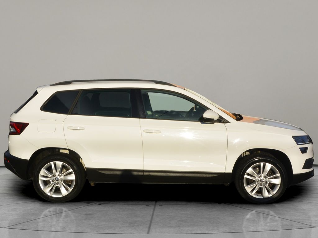 skoda-karoq-2-0tdi-4x4-style-led-tazne-n - 3