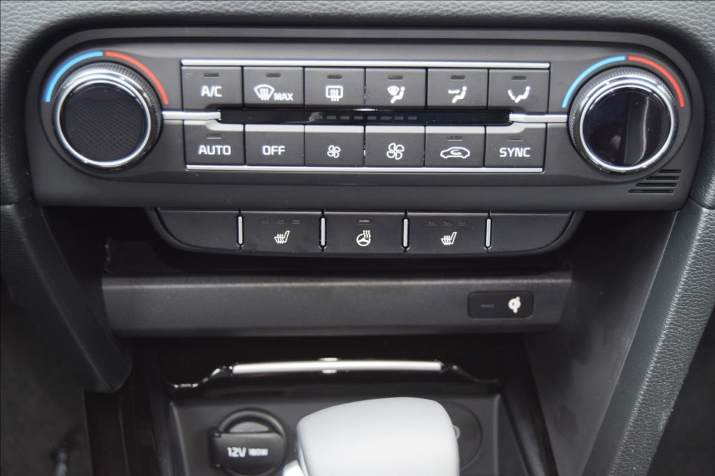 kia-xceed-1-5-t-gdi-7dct-exclusive - 8