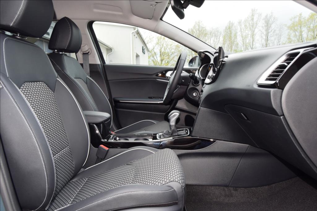kia-xceed-1-5-tgdi-7dct-exclusive - 3