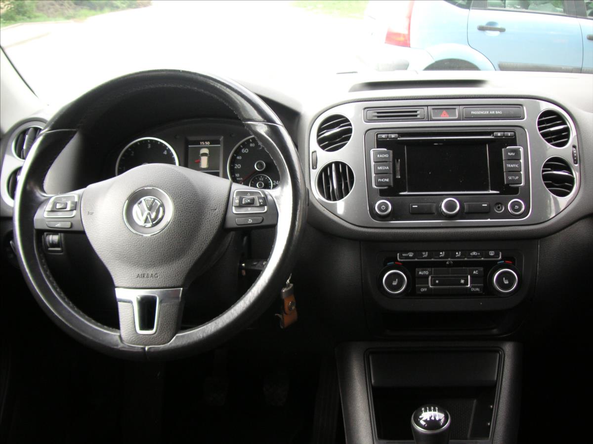 volkswagen-tiguan-2-0-tdi-4motion-bmt-sport-style - 9