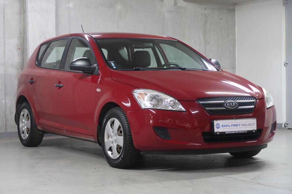 kia-ceed-1-4i-cz-manual - 2