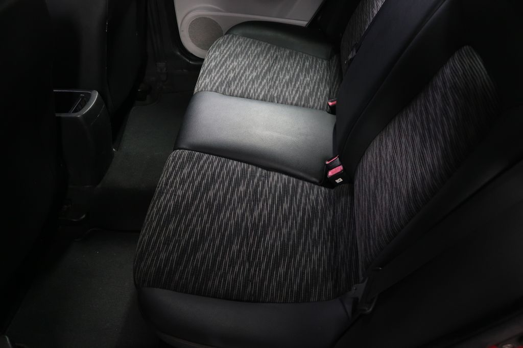kia-ceed-1-4i-cz-manual - 9