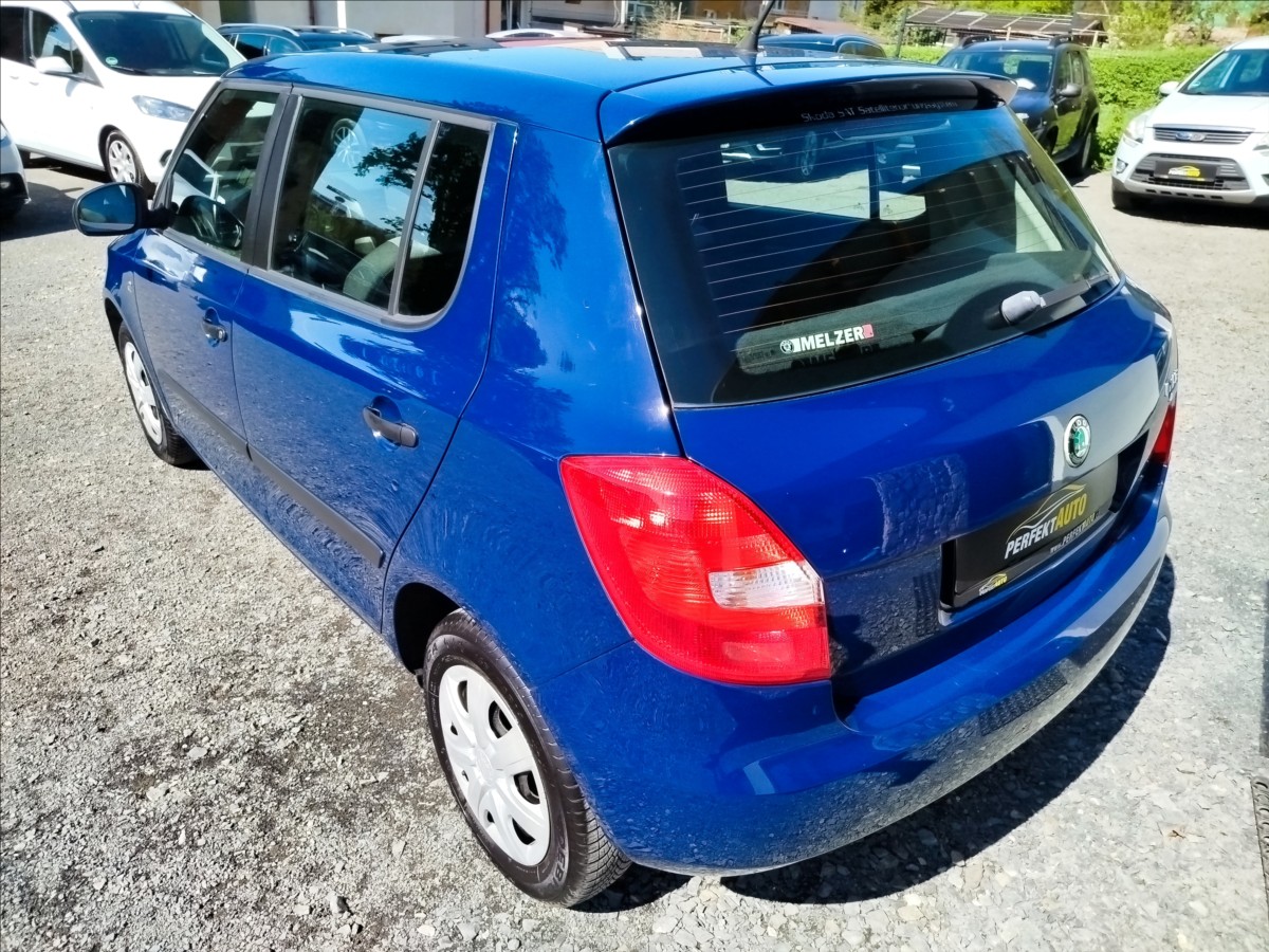 skoda-fabia-1-2-i-facelift - 2
