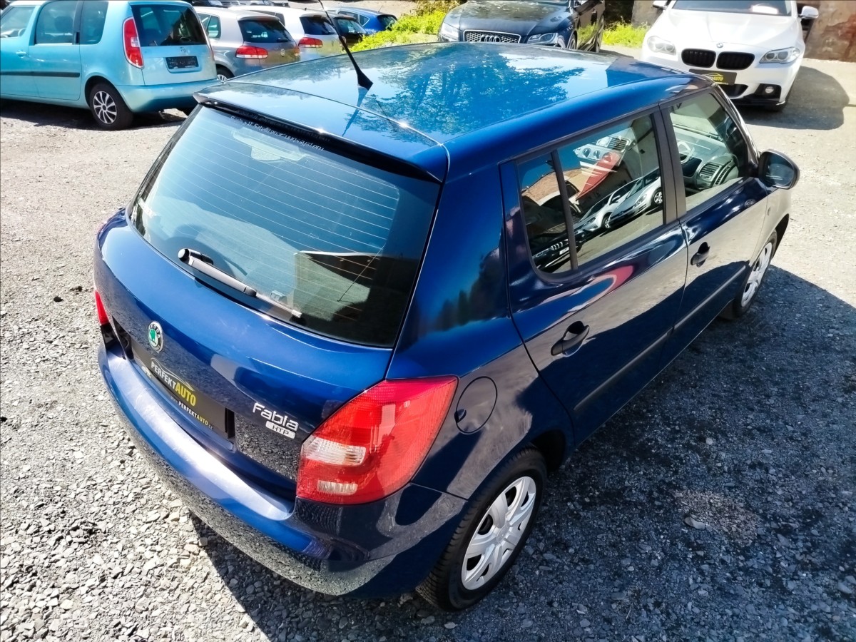 skoda-fabia-1-2-i-facelift - 4