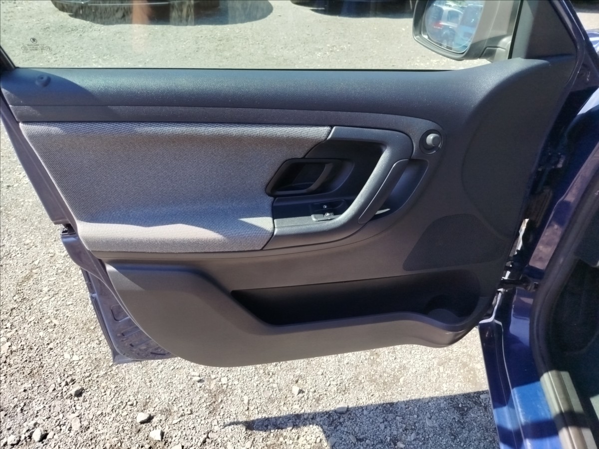 skoda-fabia-1-2-i-facelift - 8