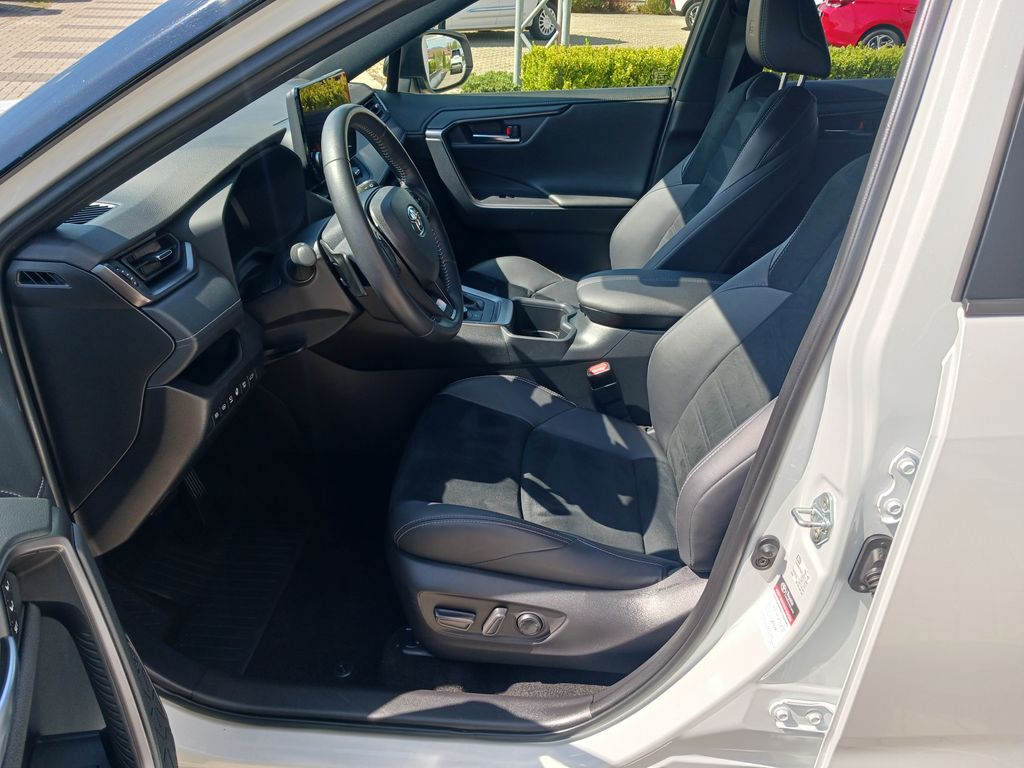 toyota-rav4-2-5-hybrid-e-cvt-4wd-gr-sport - 8
