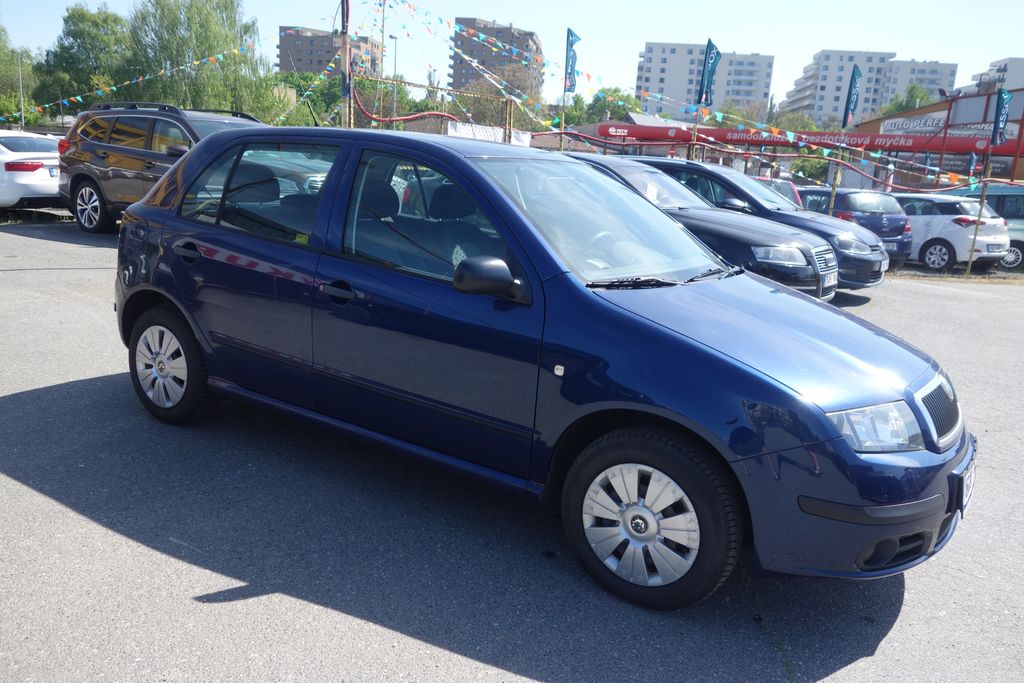 skoda-fabia-1-2i-cr-naj-64000-km - 4