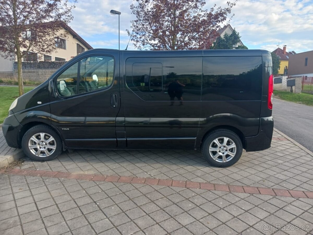 Opel Vivaro 2,5 CDTI L1H1 2.9T DPF  CDTI