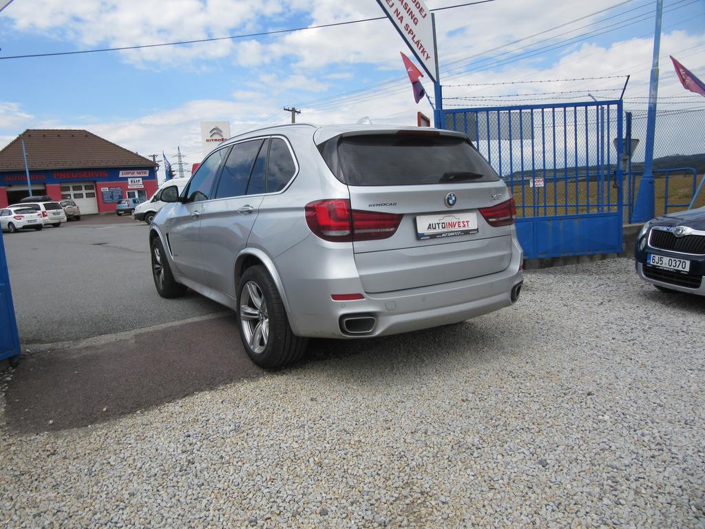 bmw-x5-3-0-d-x-drive-m-paket - 2