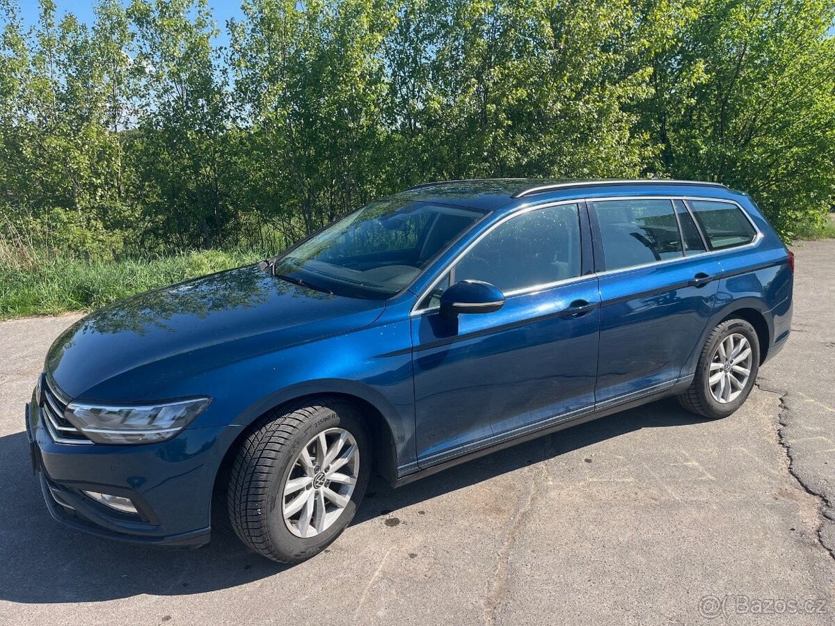 Volkswagen Passat 2,0   B8 TDI DSG MY22 CAM LED