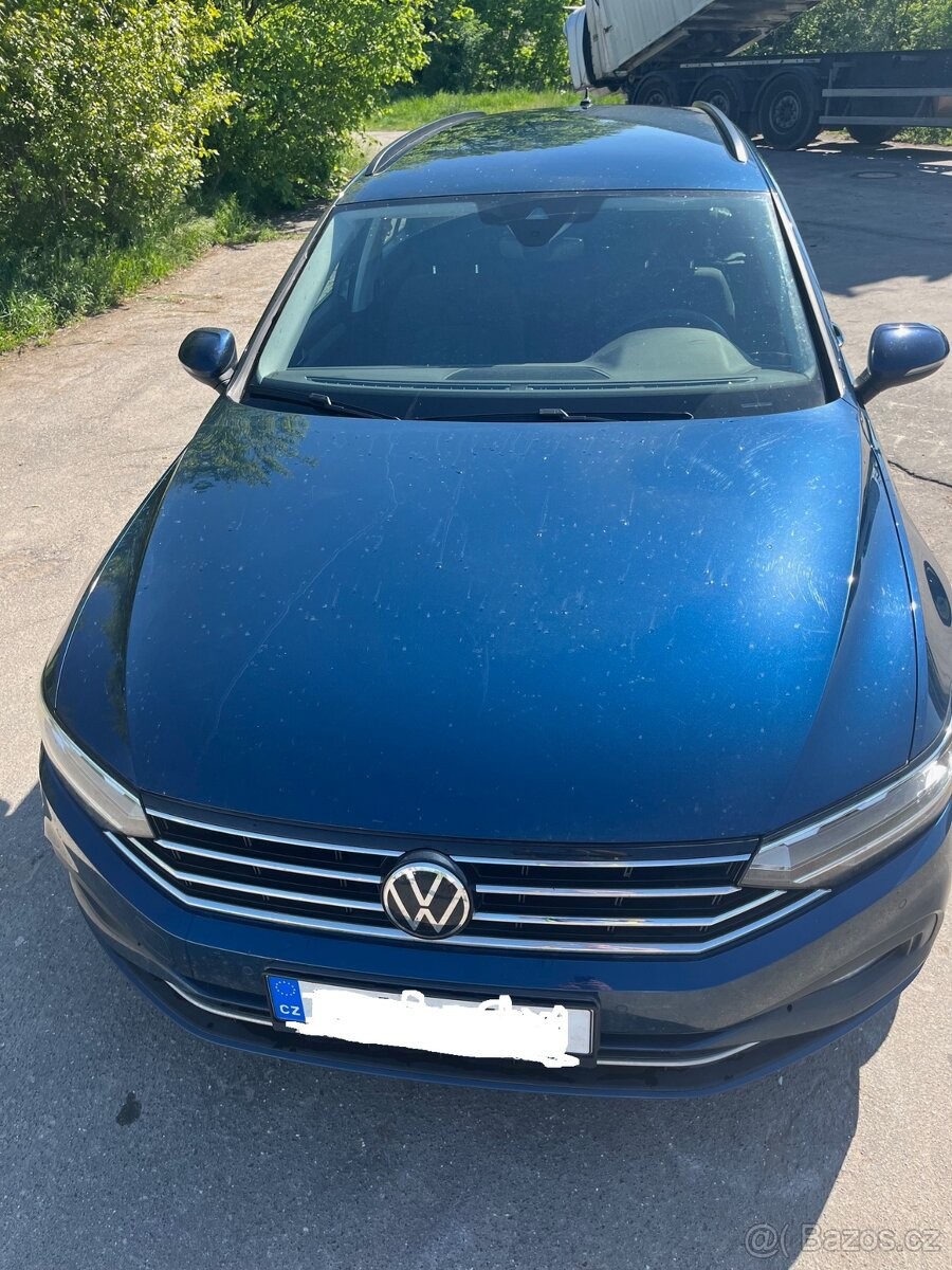 volkswagen-passat-2-0-b8-tdi-dsg-my22-cam-led - 1