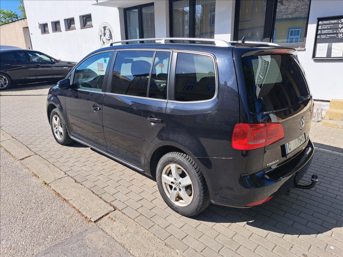 volkswagen-touran-1-6-tdi-comfortline - 6