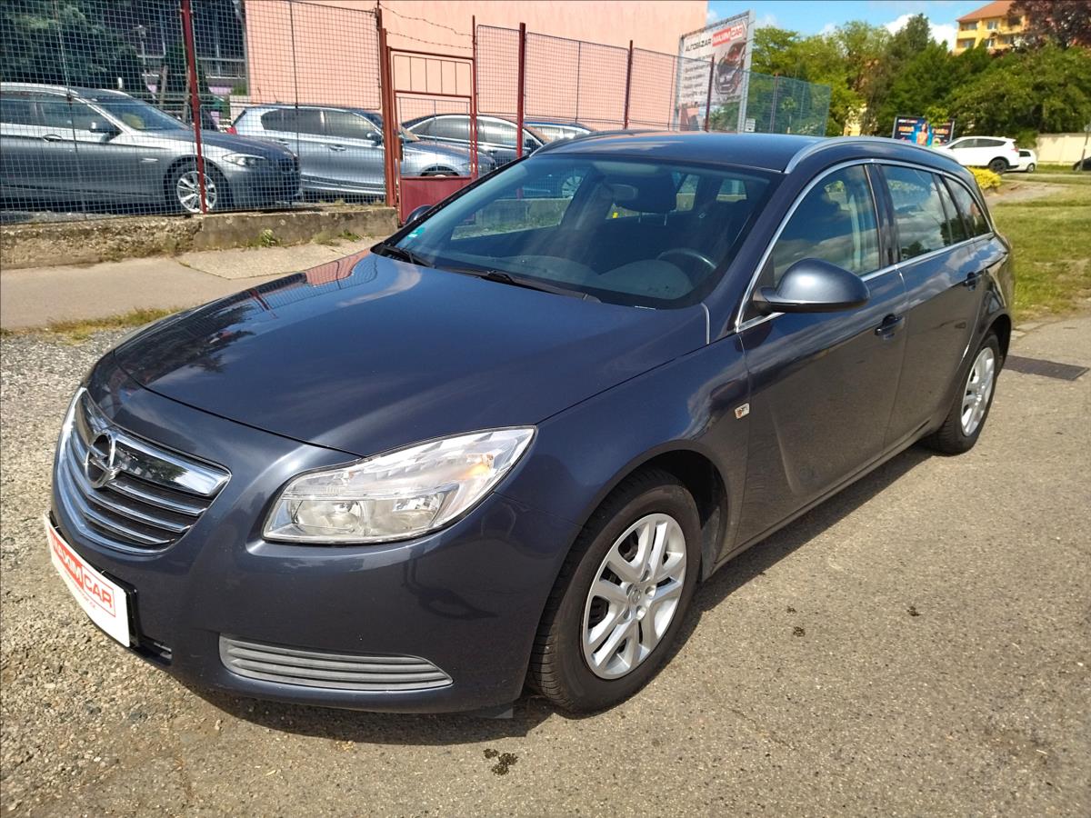 Opel Insignia 1,8 Sports Tourer