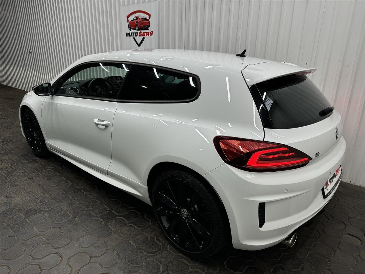 volkswagen-scirocco-r-2-0tsi-206kw-dcc-dynaudio - 5