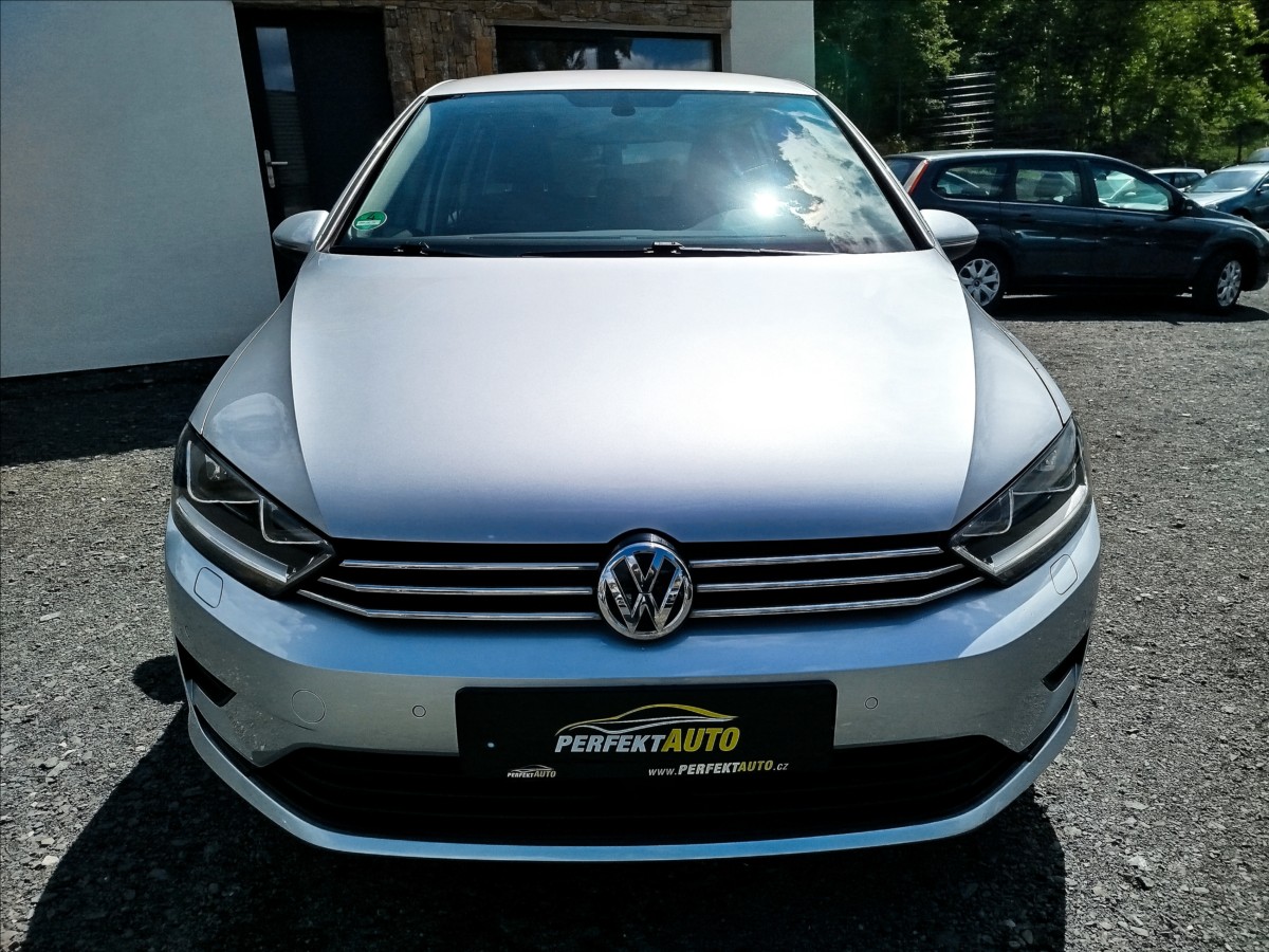 volkswagen-golf-sportsvan-2-0-tdi-110kw-nizky-najezd - 7