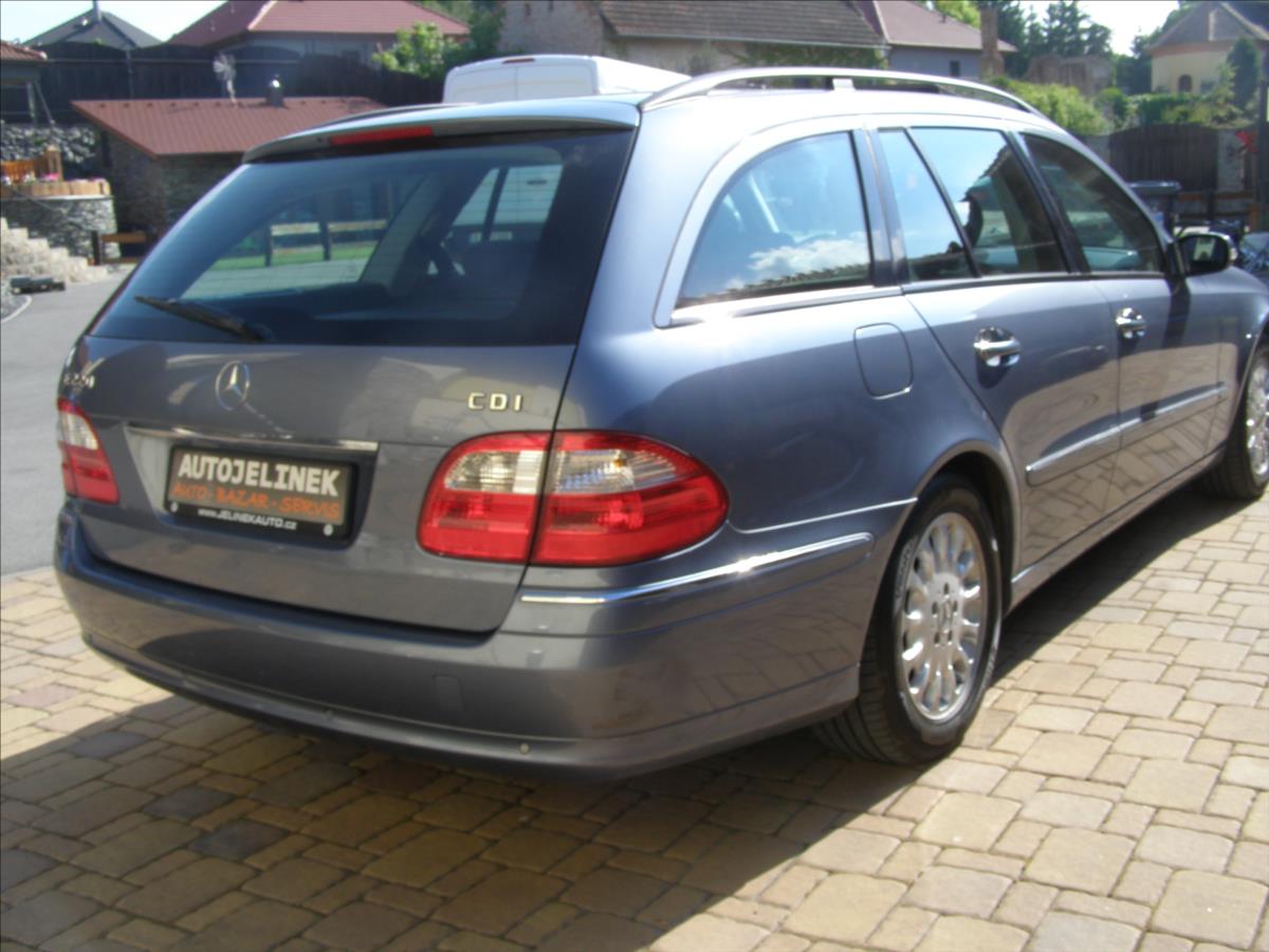 mercedes-benz-tridy-e-2-2 - 4