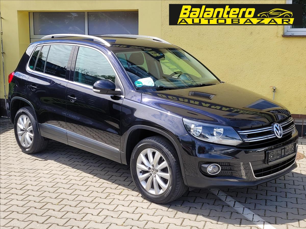 Volkswagen Tiguan 2,0 TDi DSG 4motion SERV.KNÍŽK