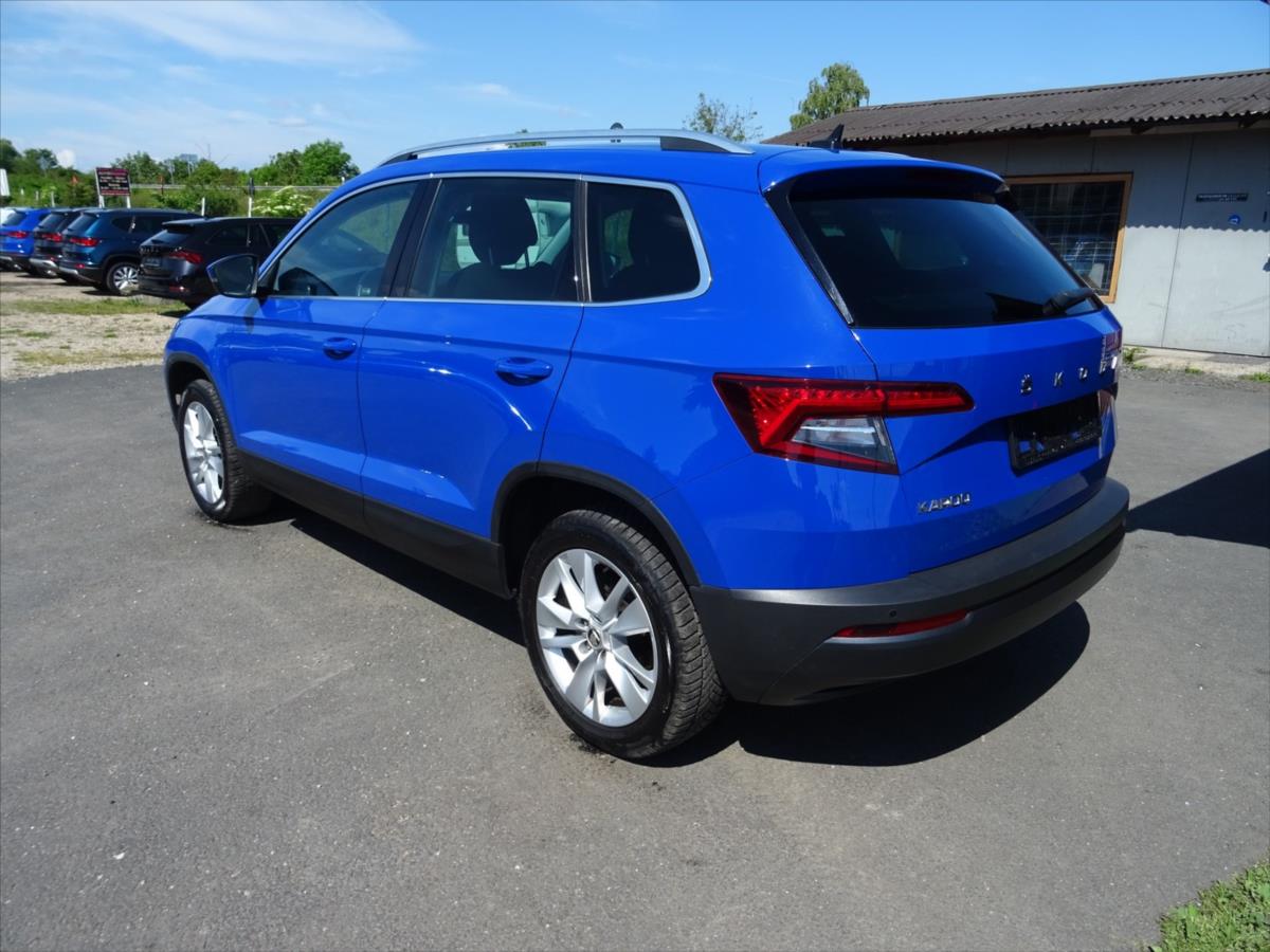 skoda-karoq-1-0-tsi-business-85-kw - 6