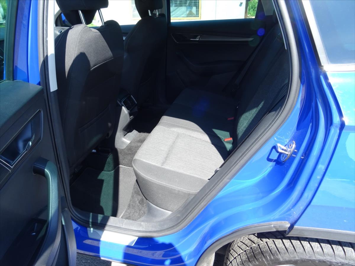 skoda-karoq-1-0-tsi-business-85-kw - 9