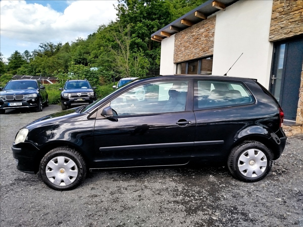volkswagen-polo-1-2-i-44kw-1-majitel-klima - 1