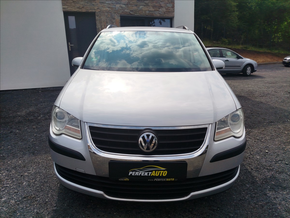 volkswagen-touran-1-9-tdi-77kw-6ti-kvalt - 7